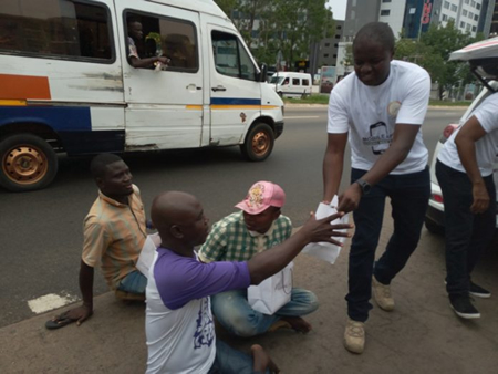PassionAir Feeds 1000 Street Persons In Pre-Easter Fiesta