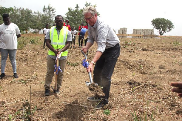 Don Moen Cuts Sod For $100,000 School Project For Orphanage