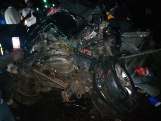 3 Burnt To Death In head-on Collision