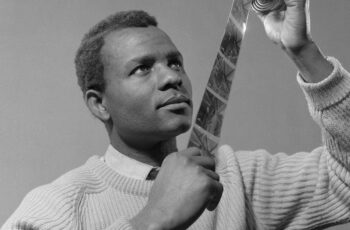 James Barnor, Medway College, Rochester, UK, c. 1960-1963 [Courtesy James Barnor/Galerie Clémentine de la Féronnière]